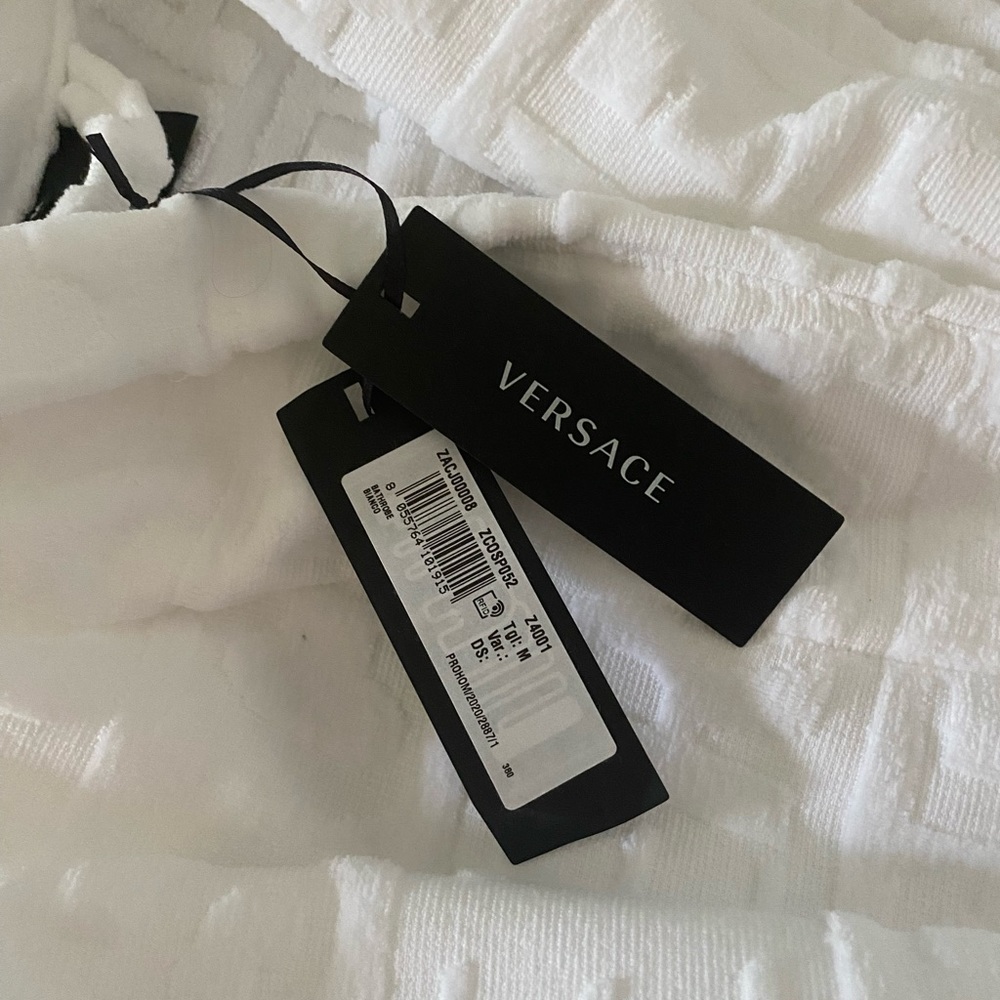 I ♡ BAROQUE BATHROBE - NWT